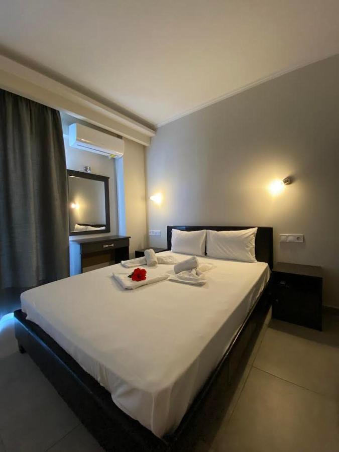Hotel Banbus Loutra Edipsou  Exterior foto