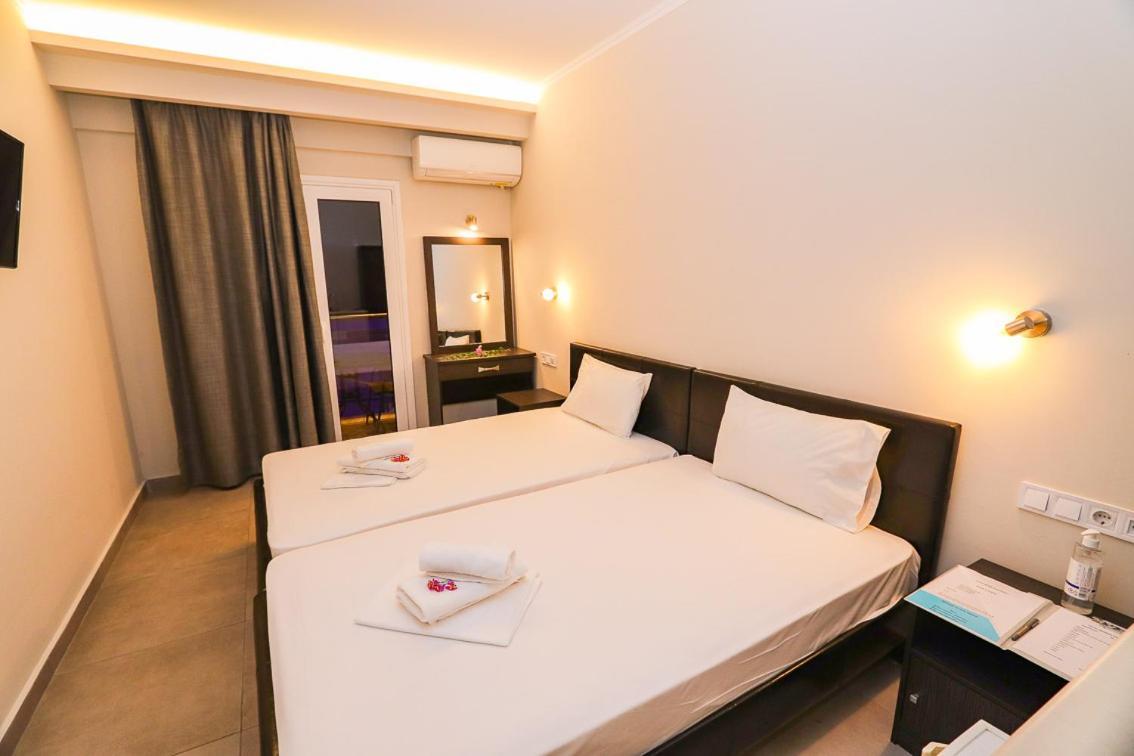 Hotel Banbus Loutra Edipsou  Exterior foto